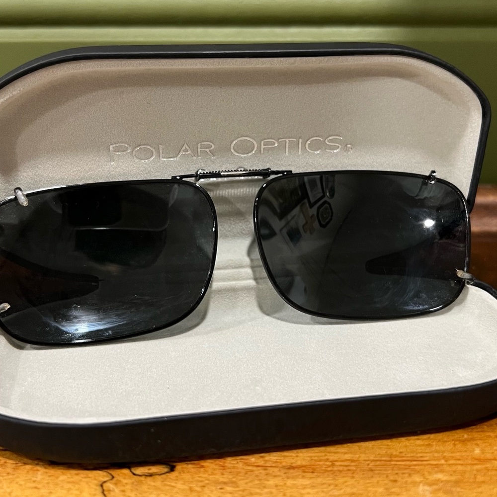 Polar Optics clip-on Black Sunglasses